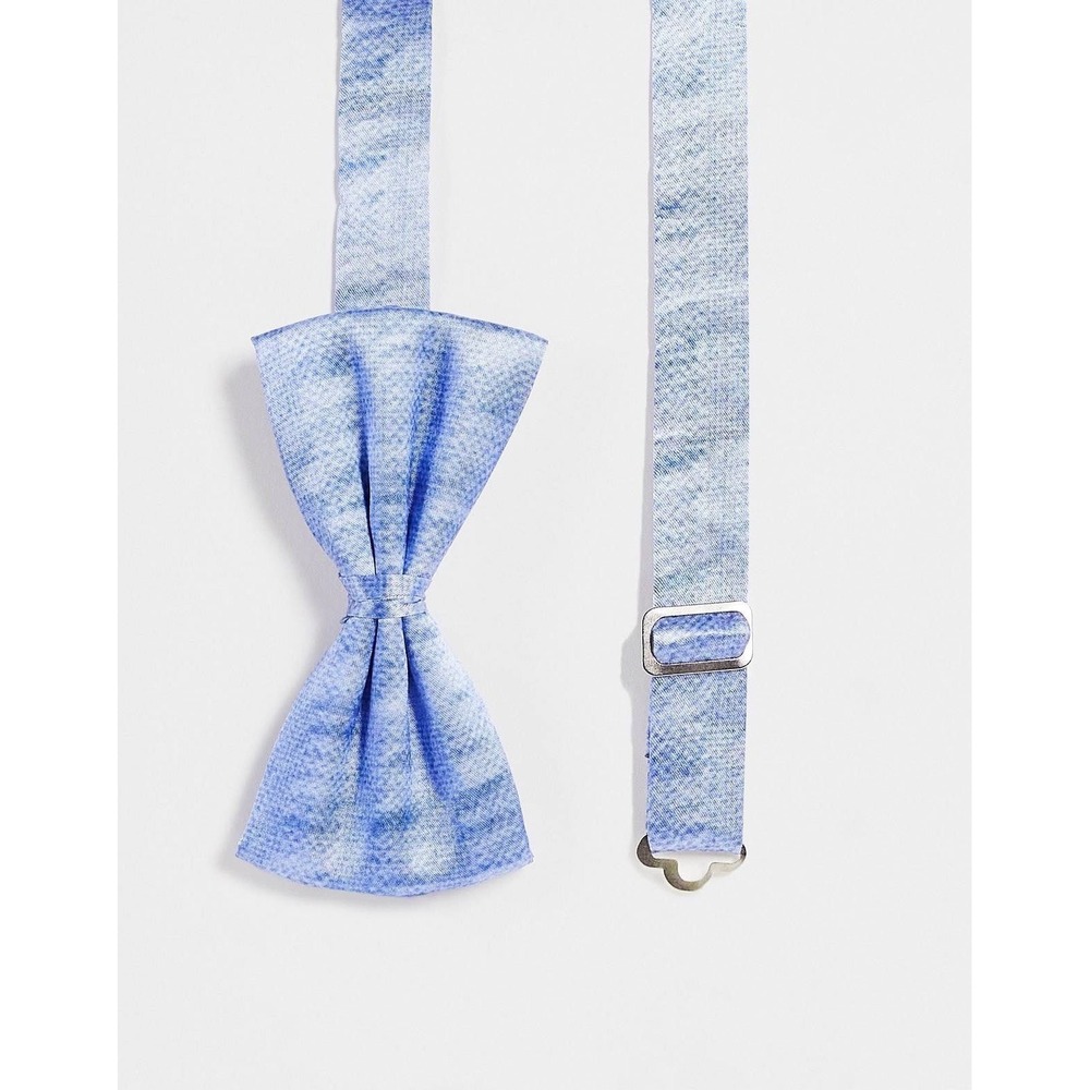 Bolongaro Trevor Bow Tie NWT in Blue MSRP $83